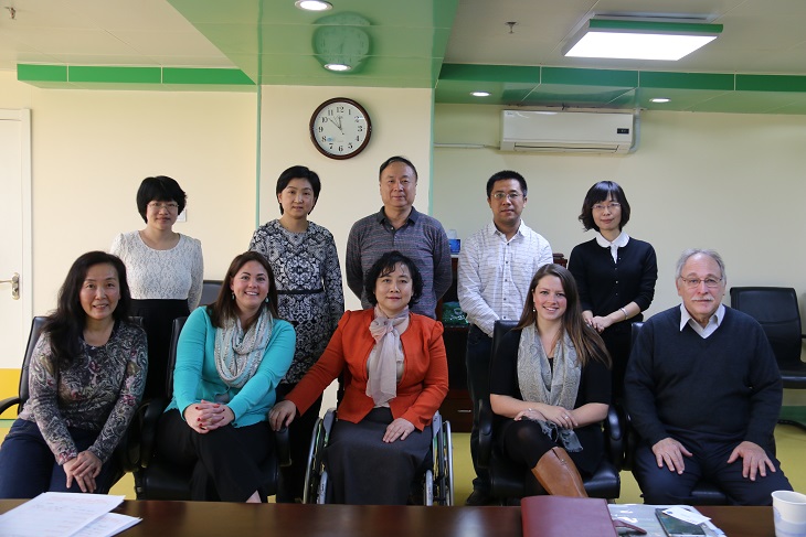 北京市残疾人联合会-美国Glenholme 学校专家到市残疾人康复服务指导中心交流考察