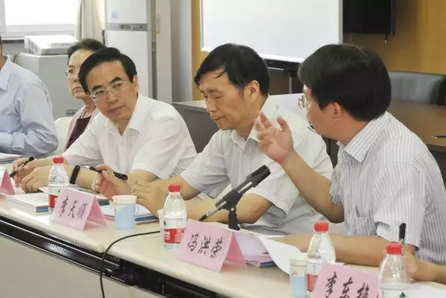 北京市残疾人联合会-中残联副理事长程凯在“六一”节前夕慰问西城区特教学校师生