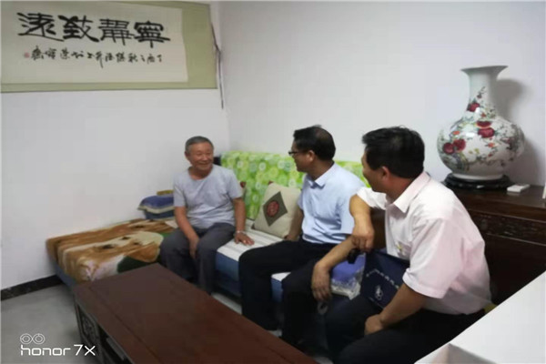 北京市残疾人联合会-海淀区残联领导深入群众调研残疾人社区和居家康复服务项目