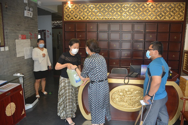 图为现场督导实地考察