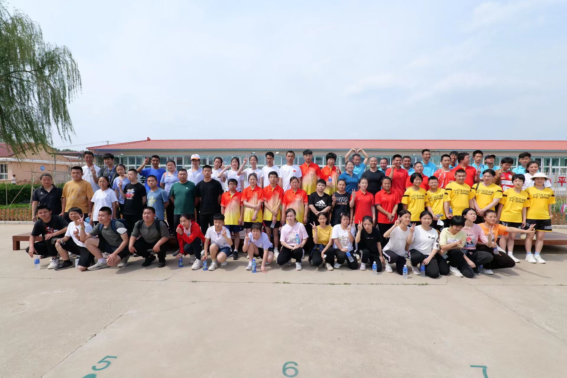 图为会议现场