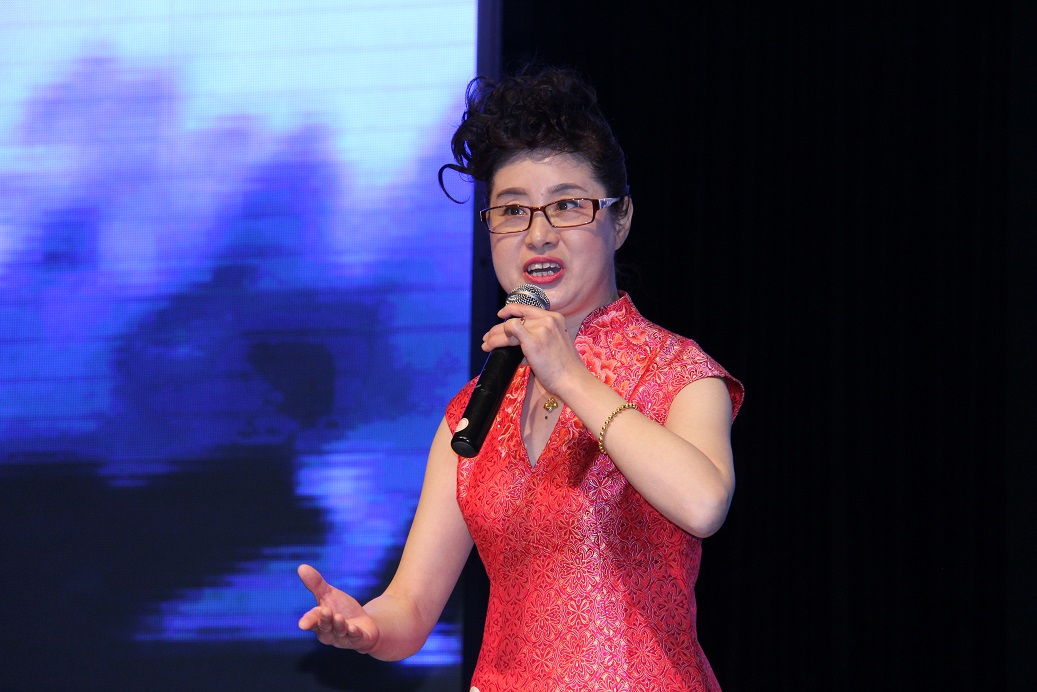 北京市残疾人联合会-怀柔区盲人歌手张虹喜获全国盲人歌手大赛三等奖