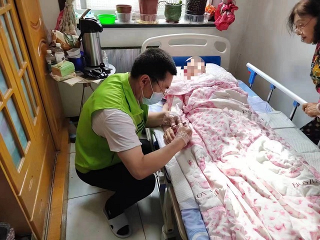 北京市残疾人联合会-上门“助浴” 为残疾人幸福生活“加码”