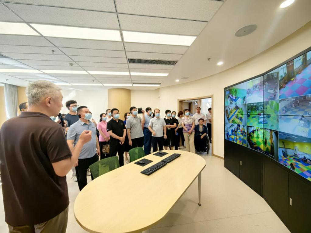 北京市残疾人联合会-全国省级残联主要负责同志到北京市残疾人服务示范中心调研