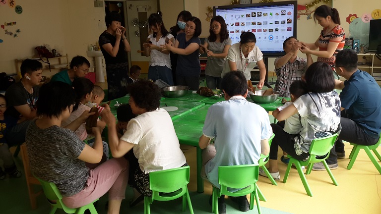 北京市残疾人联合会-市残疾人康复服务指导中心开展“迎端午，包粽子”主题活动