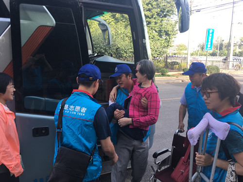 图为活动现场