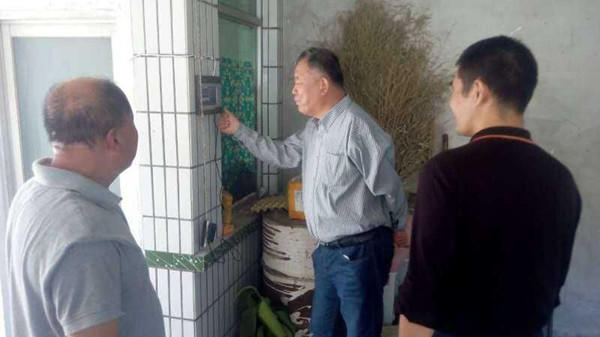 图为检查现场